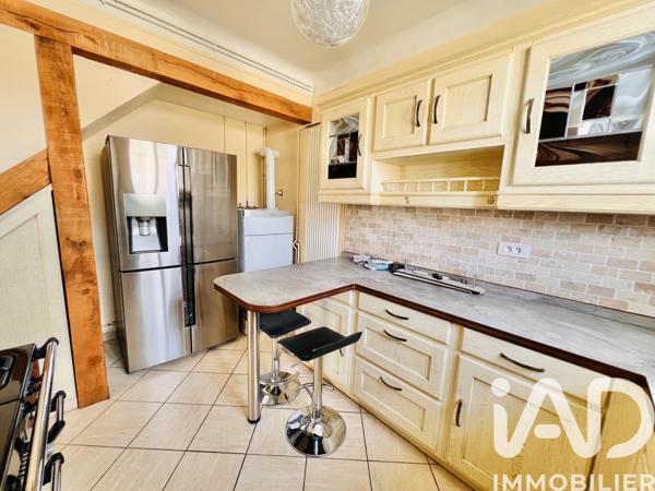 Maison à vendre 5 pièces 104 m² Saint-Fargeau-Ponthierry