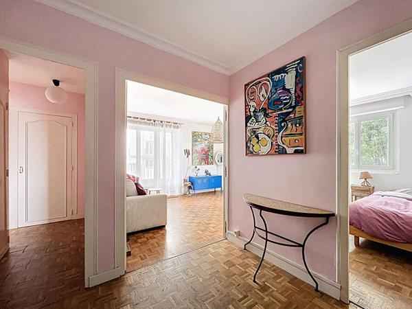 Bel appartement 3 pièces avec terrasse, parking et garage. Au coeur de la butte Sainte-Anne, Nantes