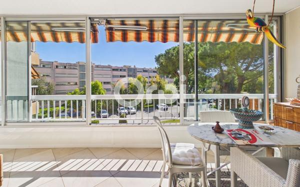 Appartement à vendre    3 pièces • 75,71 m2 Mandelieu-la-Napoule