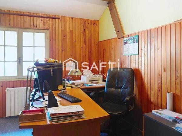 JOLIE MAISON RÉNOVÉE AVEC SES GRANDES DÉPENDANCES