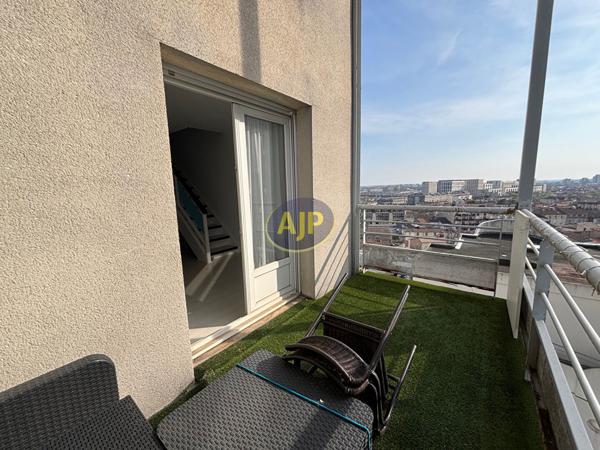 Vente appartement Bordeaux : 181 500 € - AJP Immobilier Bordeaux Nansouty