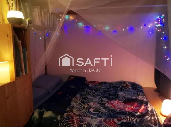 Cotignac – Terrain agricole 6000 m² avec Tiny House autonome (eau + électricité)