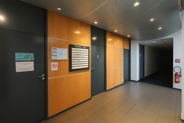 Bureaux à VENDRE