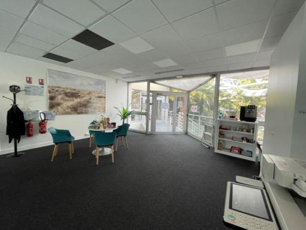 Bureaux à VENDRE