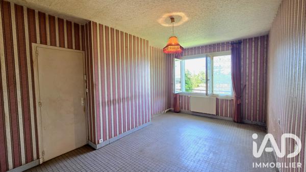 Maison à vendre 3 pièces 82,05 m² Lathus-Saint-Rémy