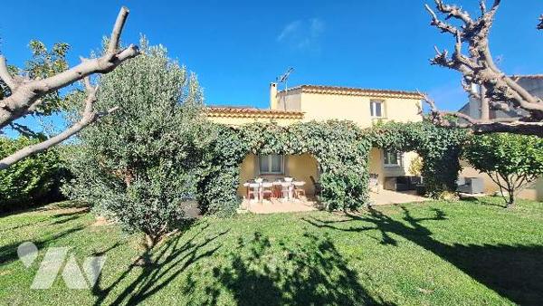 Maison , jardin, piscine