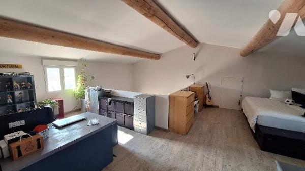 Maison , jardin, piscine