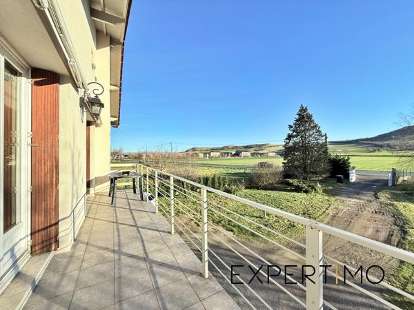 Dallet (63111) MAISON FAMILIALE SANS VOISIN 209 M2 À MUR-SUR-ALLIER TERRAIN 3595 M2