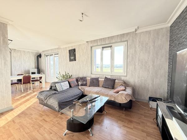 Dallet (63111) MAISON FAMILIALE SANS VOISIN 209 M2 À MUR-SUR-ALLIER TERRAIN 3595 M2