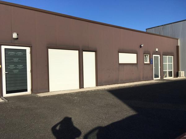 SEIGNOSSE , Locaux Professionnels, 2 pièces, 0 m² 705 € CC / mois - Réf : 3899-7765