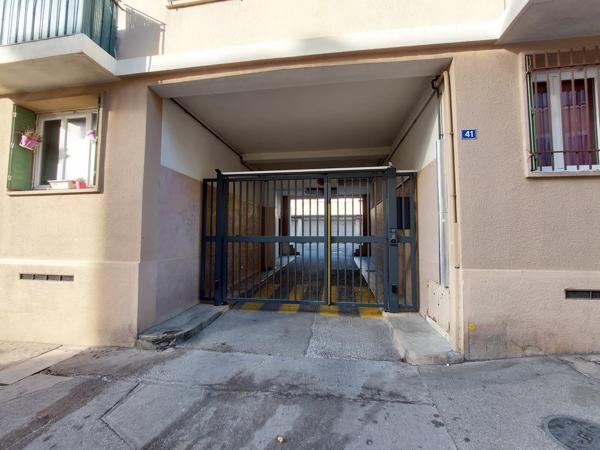 Annexes stationnement