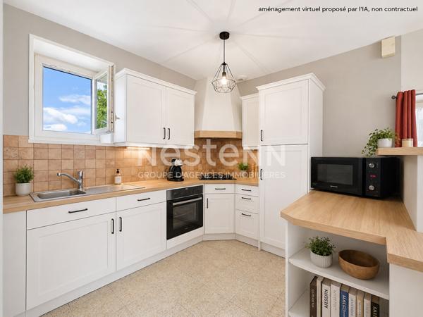 A Saint Mamet La Salvetat, à 20 minutes d'Aurillac, à Vendre Maison de type 4 sur sous sol avec garage, pergola bioclimatique.