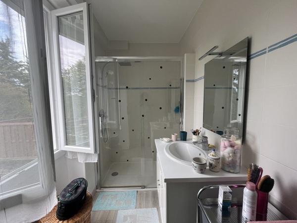 Maison à vendre |  Thiviers |  4 pièces | 100 m²