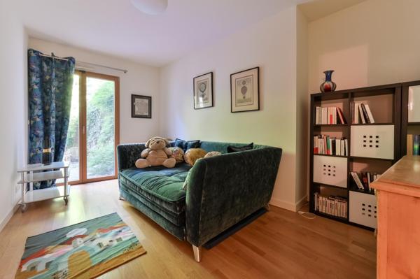 Appartement à CHARBONNIERES-LES-BAINS, 69260 - 4 pièces 126m²