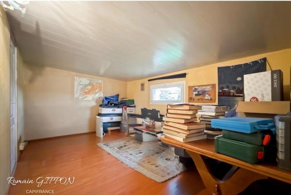 Maison 6 pièces de plain-pied rénovée – 135 m² – 4 chambres – terrain 1 700 m² – secteur Toulaire à Liverdun