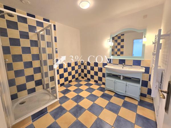 Appartement
                                                                                                                                                                                                                                                                                                                        3 pièce(s)                                                                                                                                                                                                          2 chambre(s)                                                                                                                                                                                                          90  m²