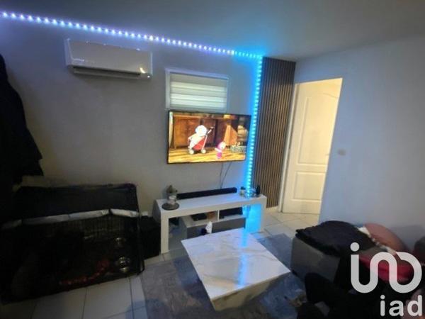 Appartement 2 pièces de 33 m² à Roujan (34320)