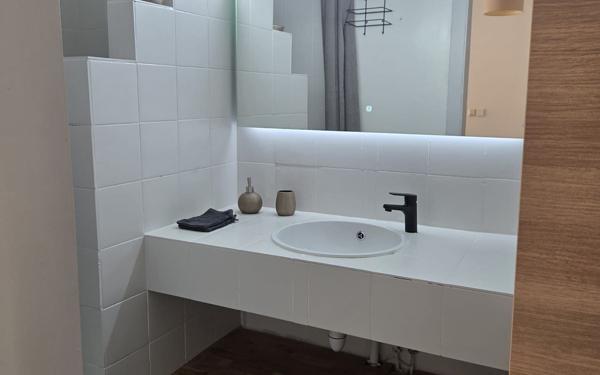 Appartement à vendre    4 pièces • 69 m2 Le Diamant