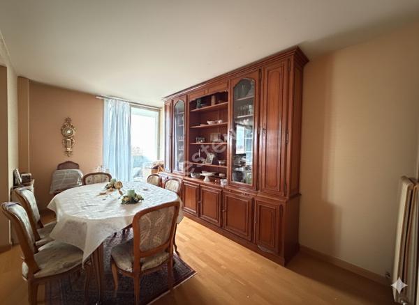 Appartement d'exception 4 pièces de 93m² - Vue imprenable sur la Tour Eiffel