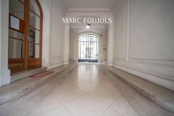 Appartement avec vue tour Eiffel Place du Trocadéro