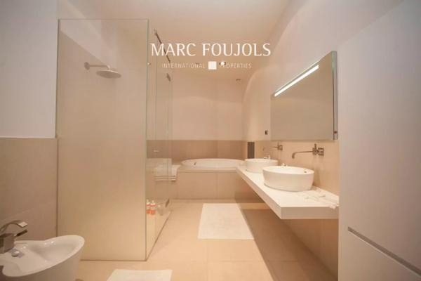 Appartement avec vue tour Eiffel Place du Trocadéro