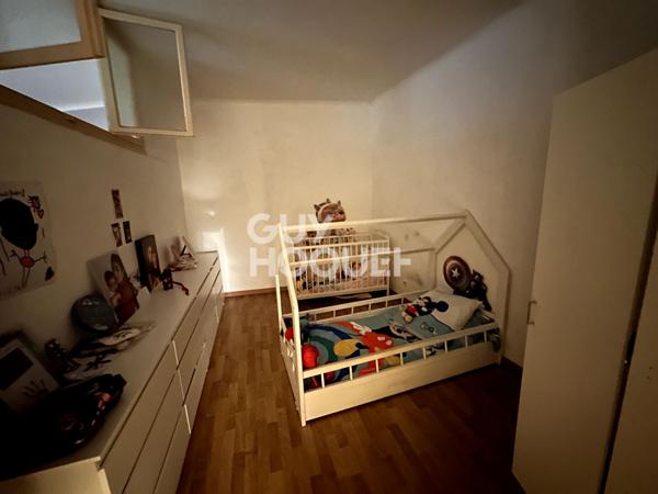 EXCLUSIVITE - à vendre à BAIXAS (66390) Maison de village R+2 de type F6 de 141 m²