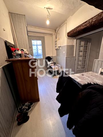 EXCLUSIVITE - à vendre à BAIXAS (66390) Maison de village R+2 de type F6 de 141 m²