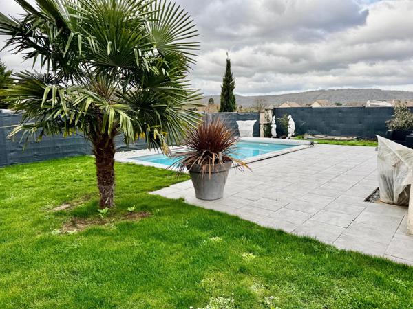 Maison,5 pièces avec Piscine chauffée sans travaux