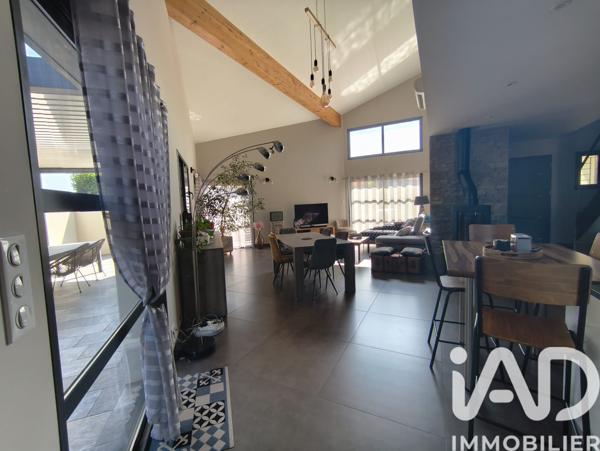 Maison à vendre 4 pièces 146 m² Cabestany