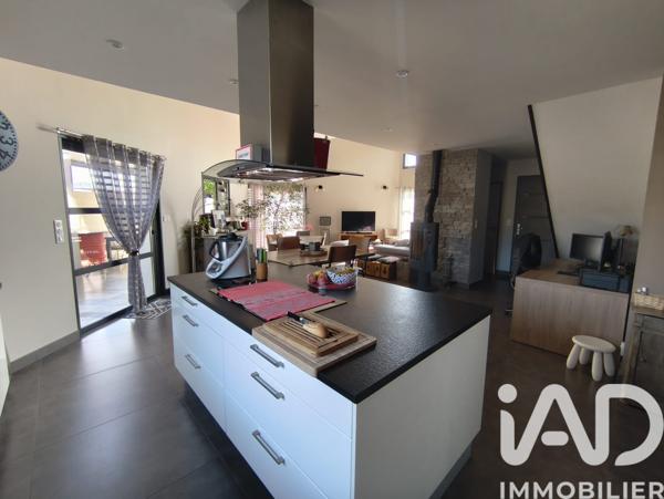 Maison à vendre 4 pièces 146 m² Cabestany