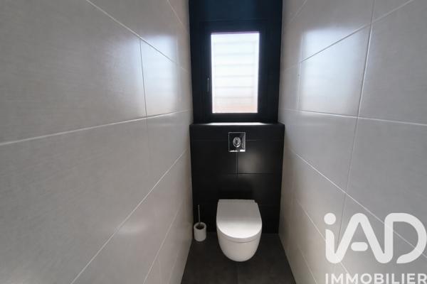 Maison à vendre 4 pièces 146 m² Cabestany