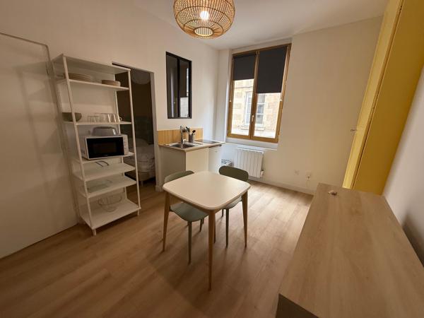 Location Appartement T2 meublé - Hyper Centre