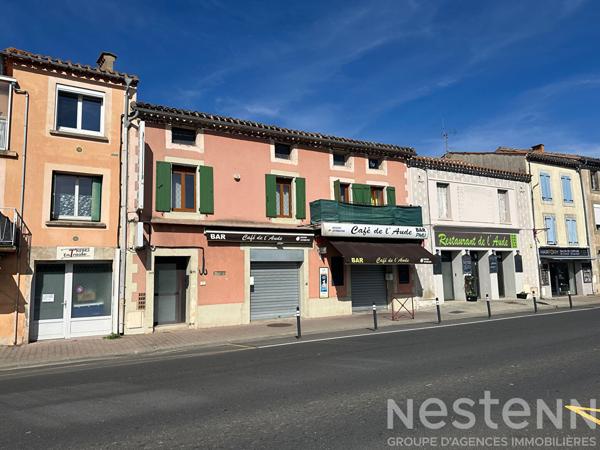 Appartement T2 1er étage Trèbes avec séjour 23 m² cuisine aménagée et vue sur le fleuve Aude