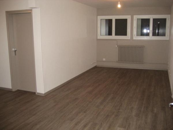 Appartement vendu loué 55m² avec place parking, Centre-ville de Guéret – Idéal investisseur  54 000 €