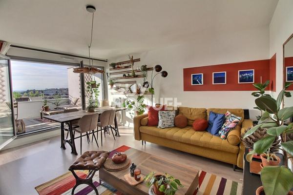 Élégant Appartement 3 Pièces à Épinay-sur-Seine - Un Havre de Paix au Dernier Étage