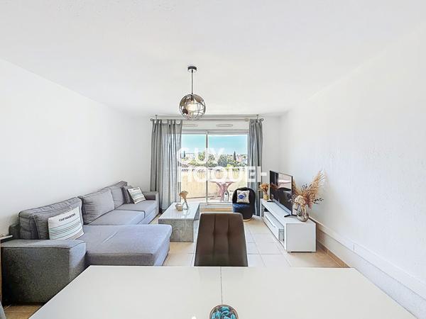 Appartement 3 pièces - Dernier étage - Plan de Grasse