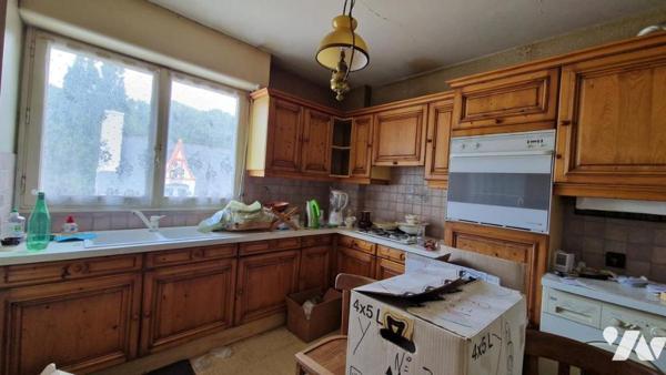 APPARTEMENT DE 34 M2 AVEC BALCON-CAVE-PLACE DE PARKING