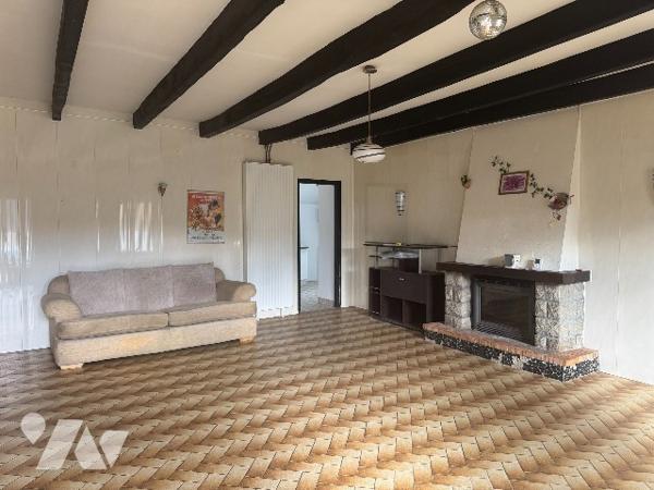Maison d'habitation - LOUDEAC, à 5 minutes du centre-ville :
