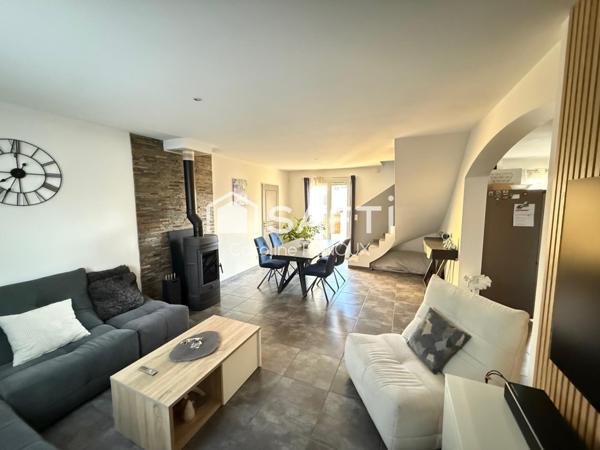 Maison 90 m² – 3 chambres – Piscine – Garage – Exposition plein sud