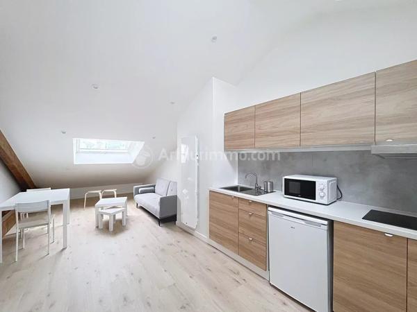 Location                                                      Appartement
                        
                     2 pièces                      59 m2                     à Clermont-Ferrand