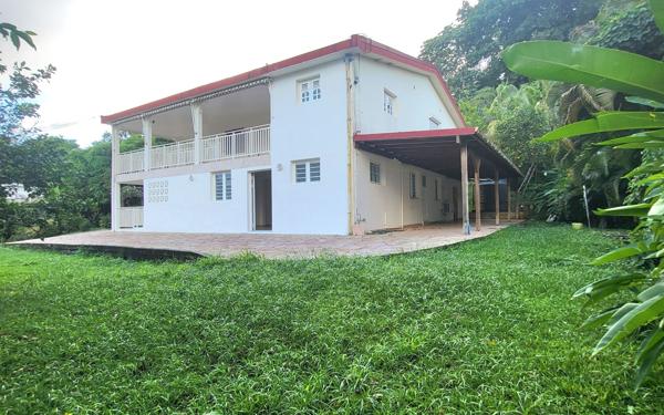 Appartement à louer    4 pièces • 126,89 m2 Le Lamentin