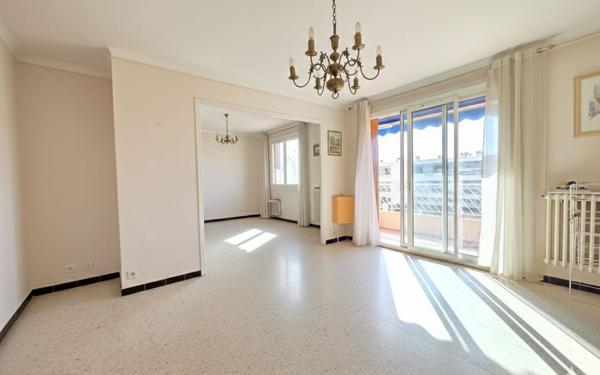 Appartement à vendre    4 pièces •  Six-Fours-les-Plages