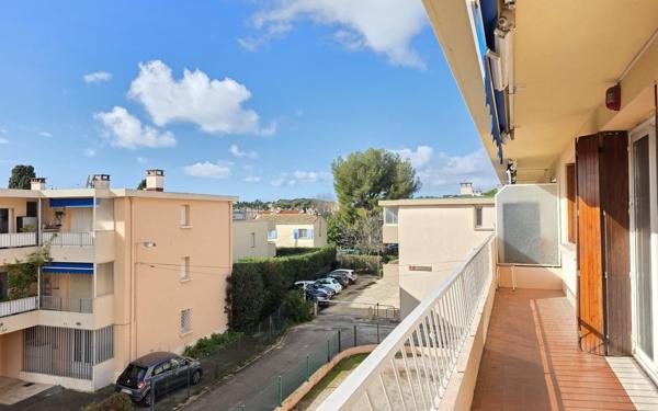 Appartement à vendre    4 pièces •  Six-Fours-les-Plages