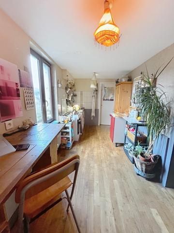 A VENDRE IMMEUBLE DE RAPPORT A UZERCHE