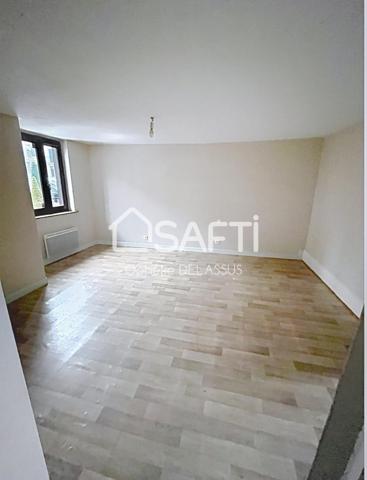 A VENDRE IMMEUBLE DE RAPPORT A UZERCHE