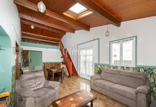 Maison familiale de 103 m² – 33920 Saint-Yzan-de-Soudiac