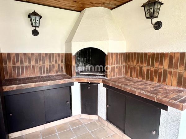 Maison familiale de 103 m² – 33920 Saint-Yzan-de-Soudiac