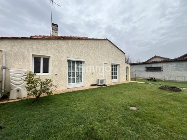 Maison familiale de 103 m² – 33920 Saint-Yzan-de-Soudiac