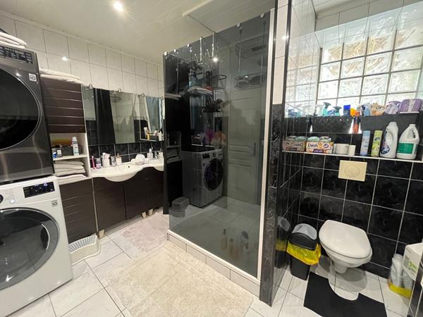 Maison Follainville Dennemont 6 pièce(s) 146 m2, 4 chambres jardin 459 m²