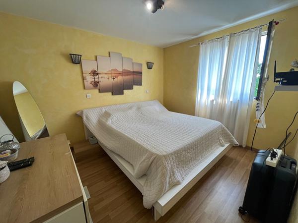 Maison Follainville Dennemont 6 pièce(s) 146 m2, 4 chambres jardin 459 m²